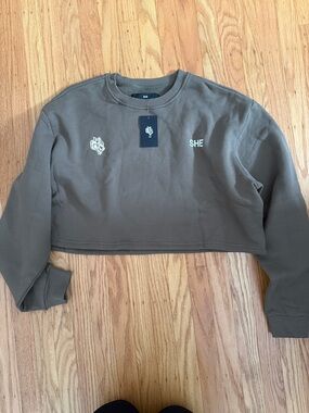 Darc Sport Cropped Crewneck Sweatshirt